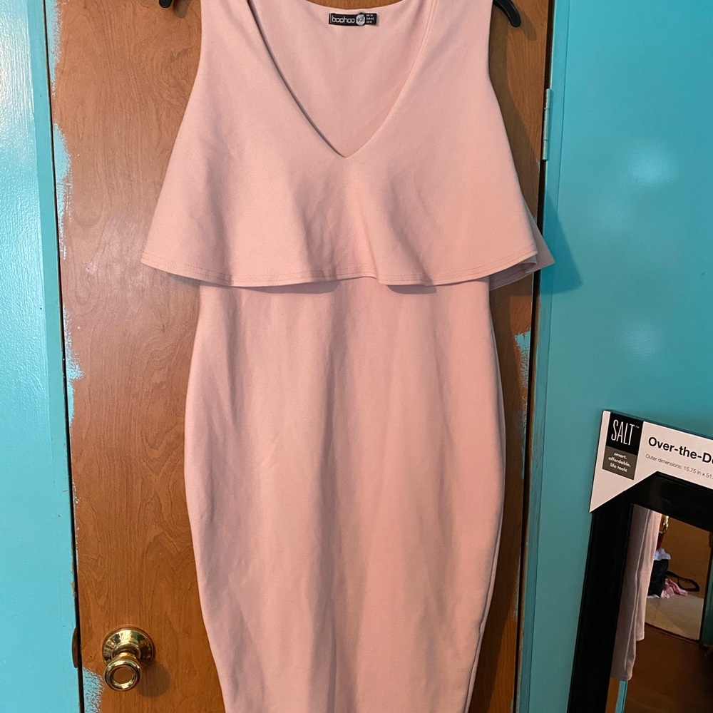 Light prink dress-never worn